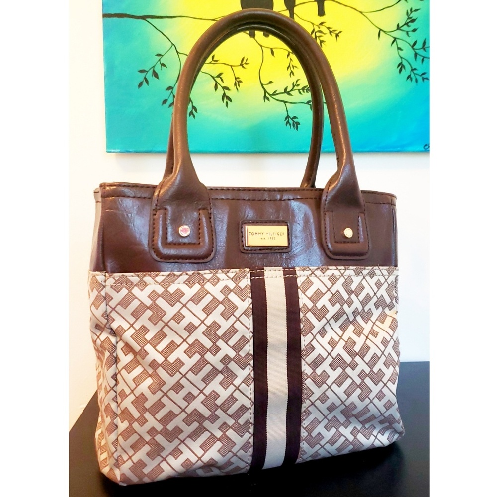 Tommy Hilfiger Tote